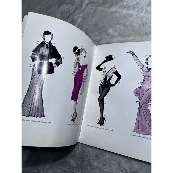 Marilyn Monroe Paper Dolls By Tom Tierney 1978 Dover Publications Vintage Book - Picture 7 of 7